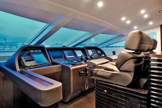 Новое 43-метровое судно Leopard от итальянской верфи Leopard Yachts
