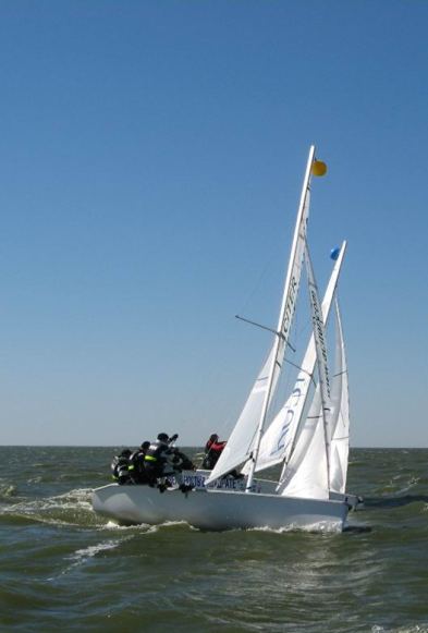 яхта эм-ка, таганрог, парусный спорт, регата паруса осени 2010, команда rus7