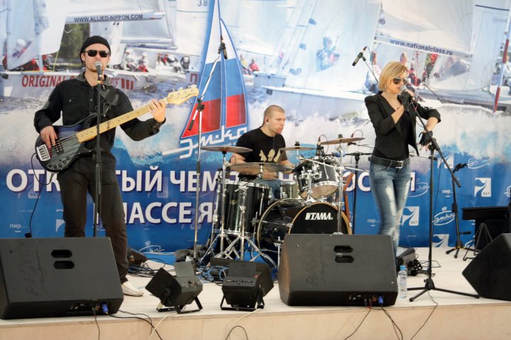 mercedes dance концерт группы в яхт клубе пирогово