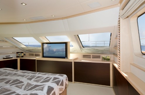 Верфь Benetti представила 31-метровую суперъяхту Tradition 105