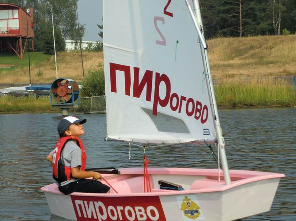 Парусная школа, Ежков Саша, Оптимист