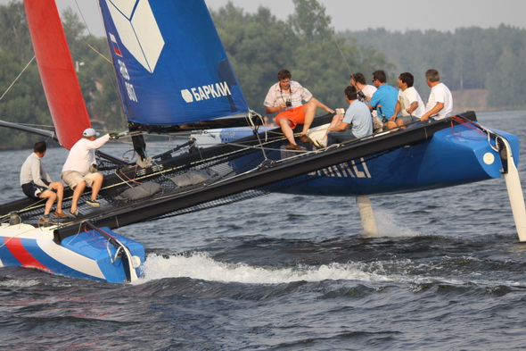 катамаран extreme 40, баркли, ПИРогово, парусный спорт