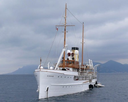 Новости. Супер-яхта автомобильного магната Горация Доджа SS Delphine выставлена на продажу. 