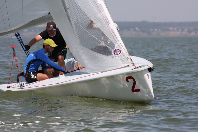 г.Таганрог яхта эМ-Ка, спорт-клуб RUS7, отбор к чемпионату России 2010
