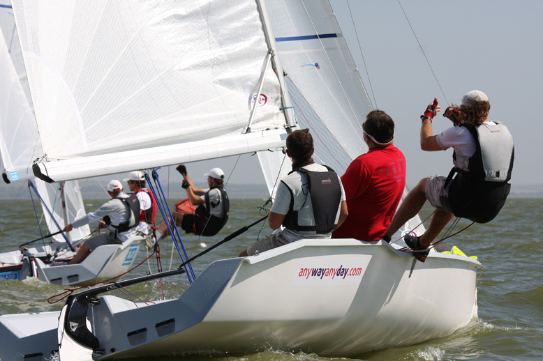 г.Таганрог яхта эМ-Ка, спорт-клуб RUS7, отбор к чемпионату России 2010