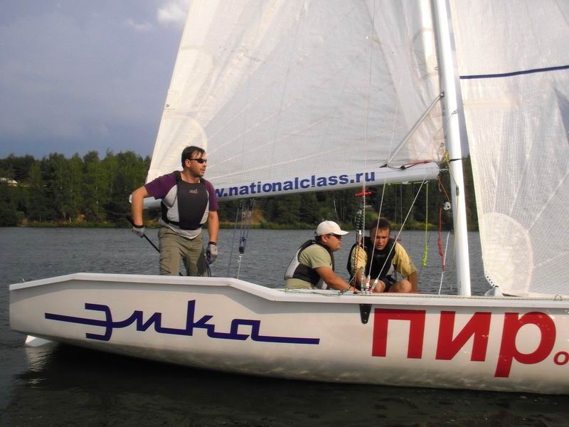 Парусная школа "ПИРогово". Сдача экзамена на воде