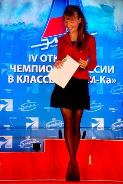 колганова на сцене