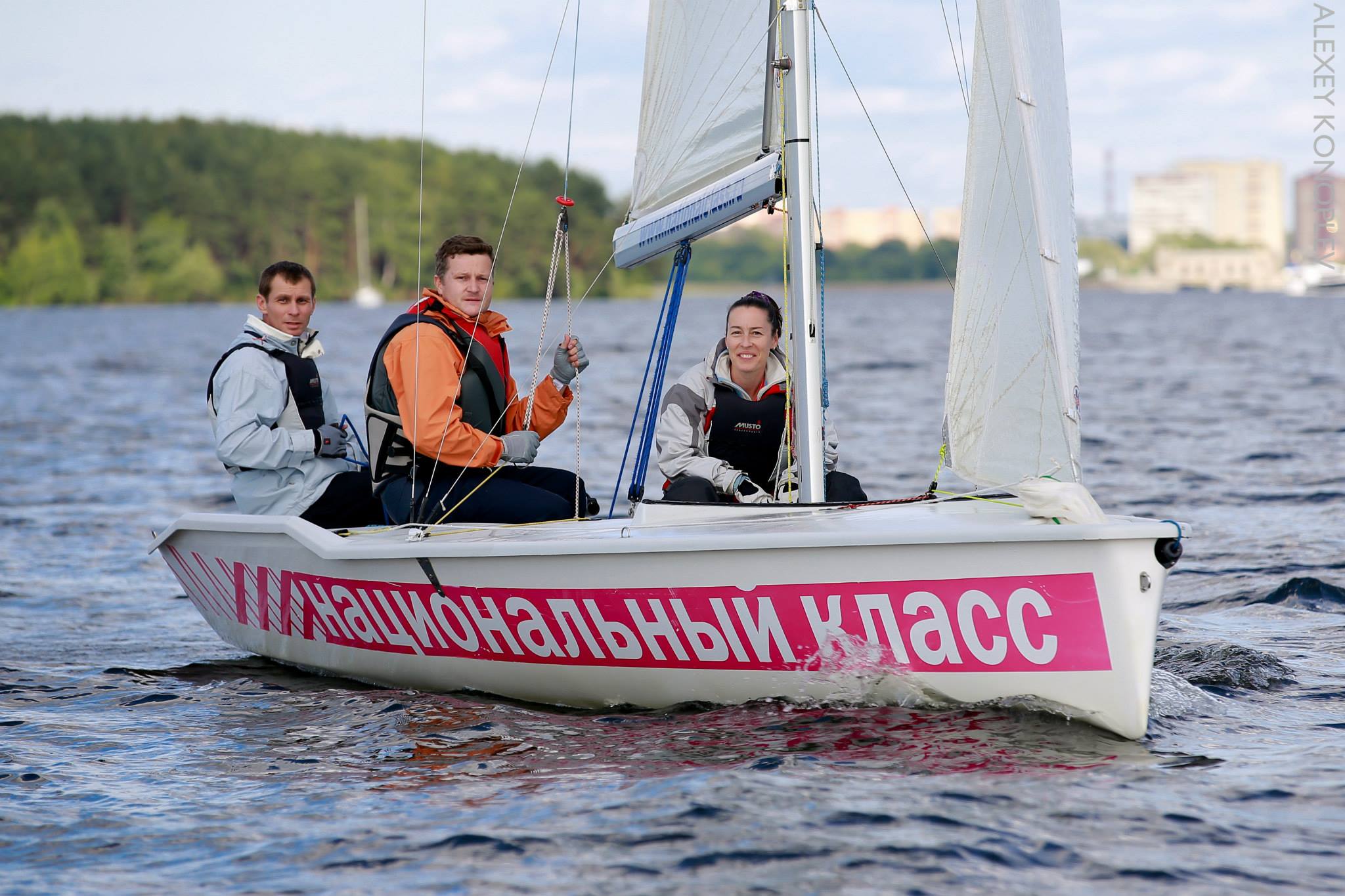 яхта эм ка, регата, пирогово, вечерние гонки, яхт клуб, freestyle race, обухов, комиссаров, коваленко