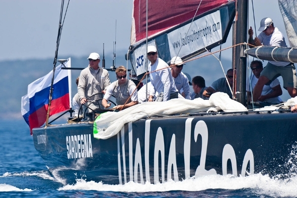 «Синергия» заняла четвертое место в матчевых гонках регаты Oracle RC44 Cup Miami 2010